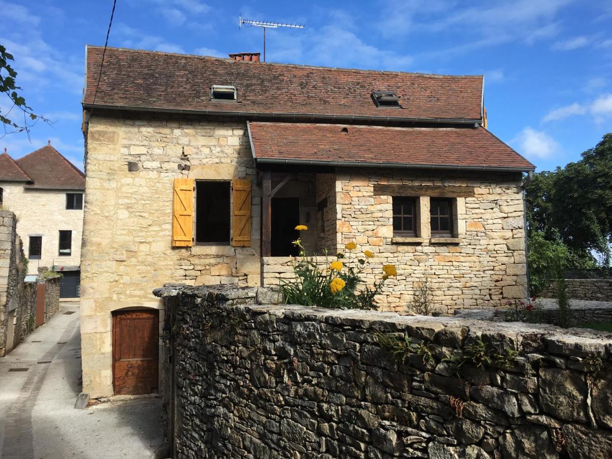 Maison En Pierres Au Coeur Du Village Medieval De Villeneuve Eksteriør billede