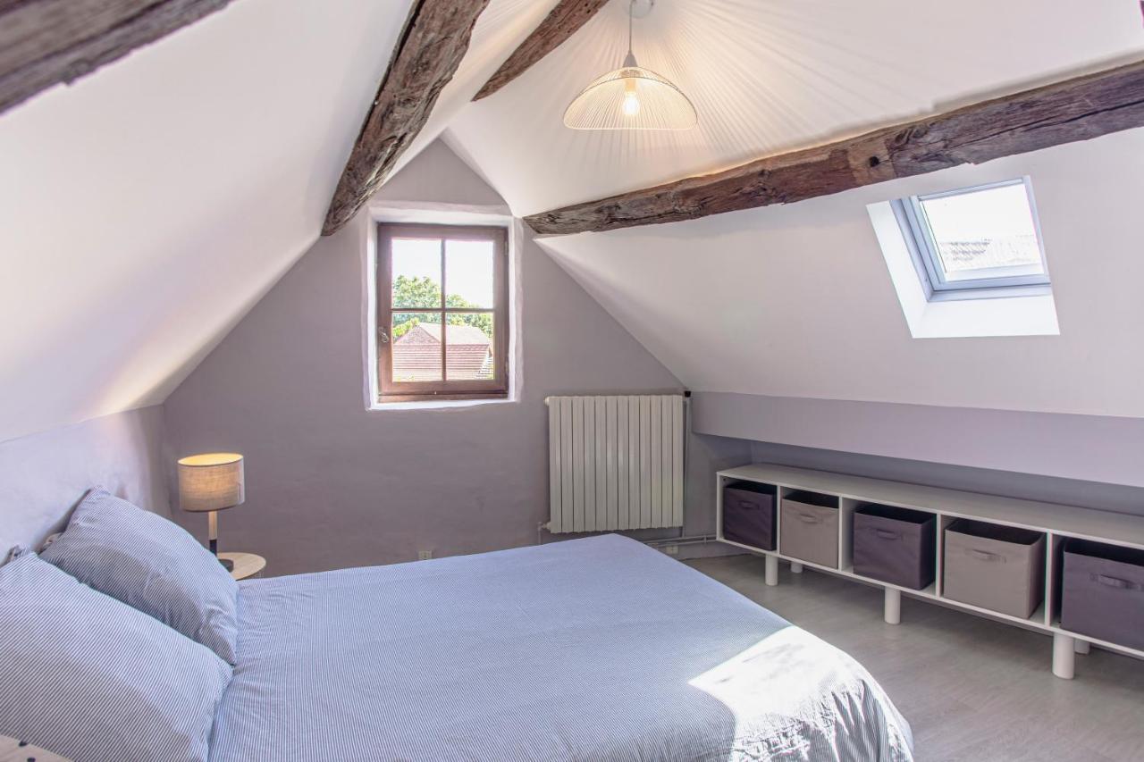 Maison En Pierres Au Coeur Du Village Medieval De Villeneuve Eksteriør billede
